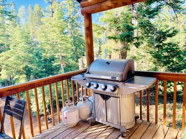 Adventure Awaits 3King Bed,2Bath Log Cabin In Heart Of Duck Creek Village! Esterno foto